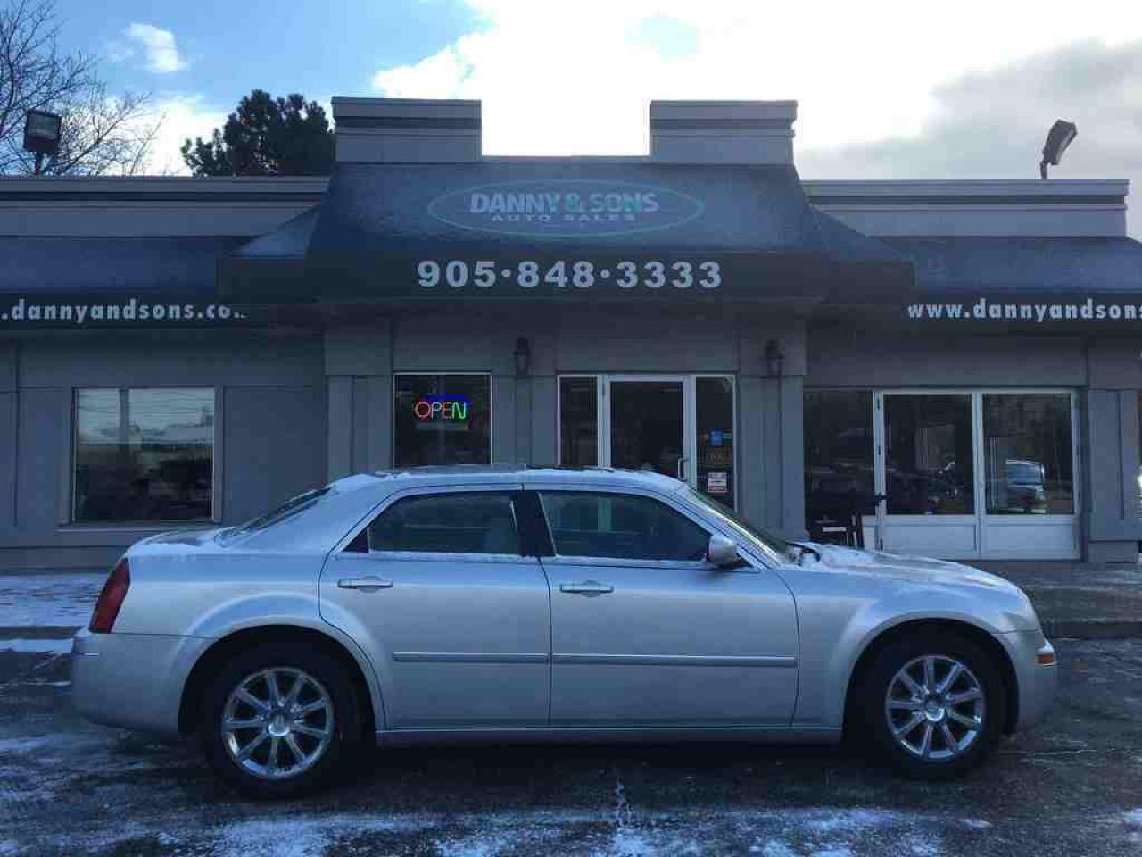 Used 2007 Chrysler 300 300 | Navi | Leather | Alloy | Power Seats | for sale in Mississauga, ON