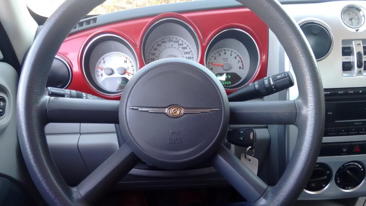 636517