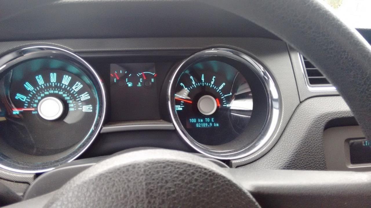 636519
