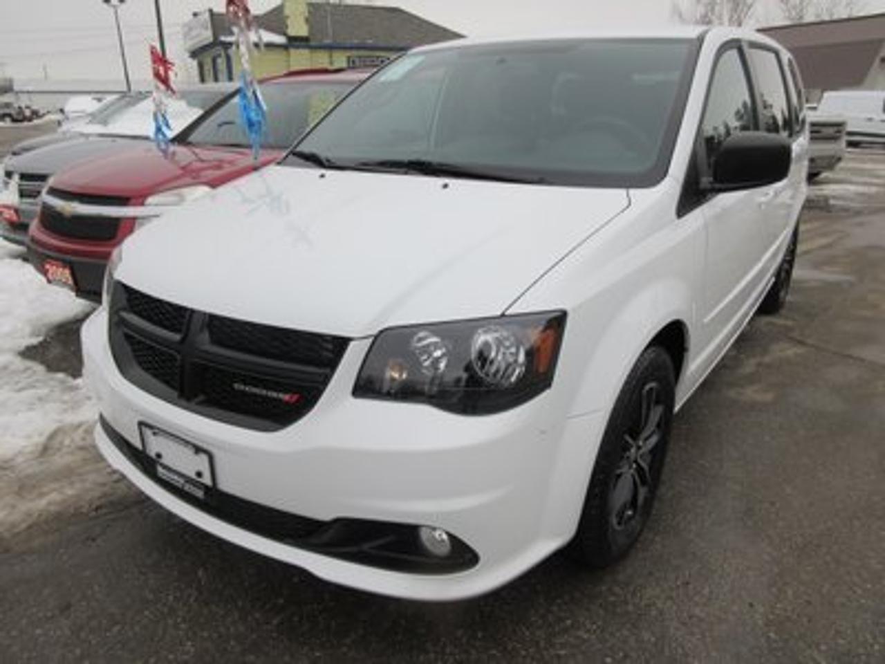 2015 Dodge Grand Caravan 'LIKE NEW' LOADED SE EDITION 7 PASSENGER CAPTAINS.. STOW-N-GO.. NAVIGATION SYSTEM..
