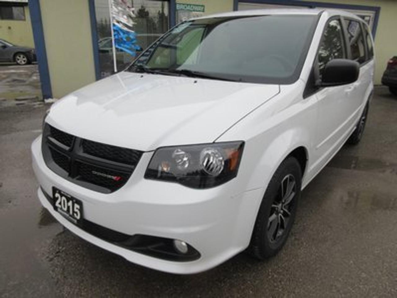2015 Dodge Grand Caravan 'LIKE NEW' LOADED SE EDITION 7 PASSENGER CAPTAINS.. STOW-N-GO.. NAVIGATION SYSTEM..