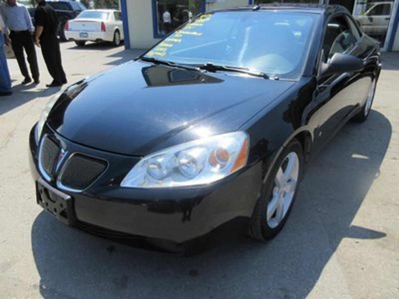 2008 Pontiac G6 CONVERTABLE HARD-TOP LOADED 'GT' MODEL 4 PASSENGER LEATHER.. HEATED SEATS..