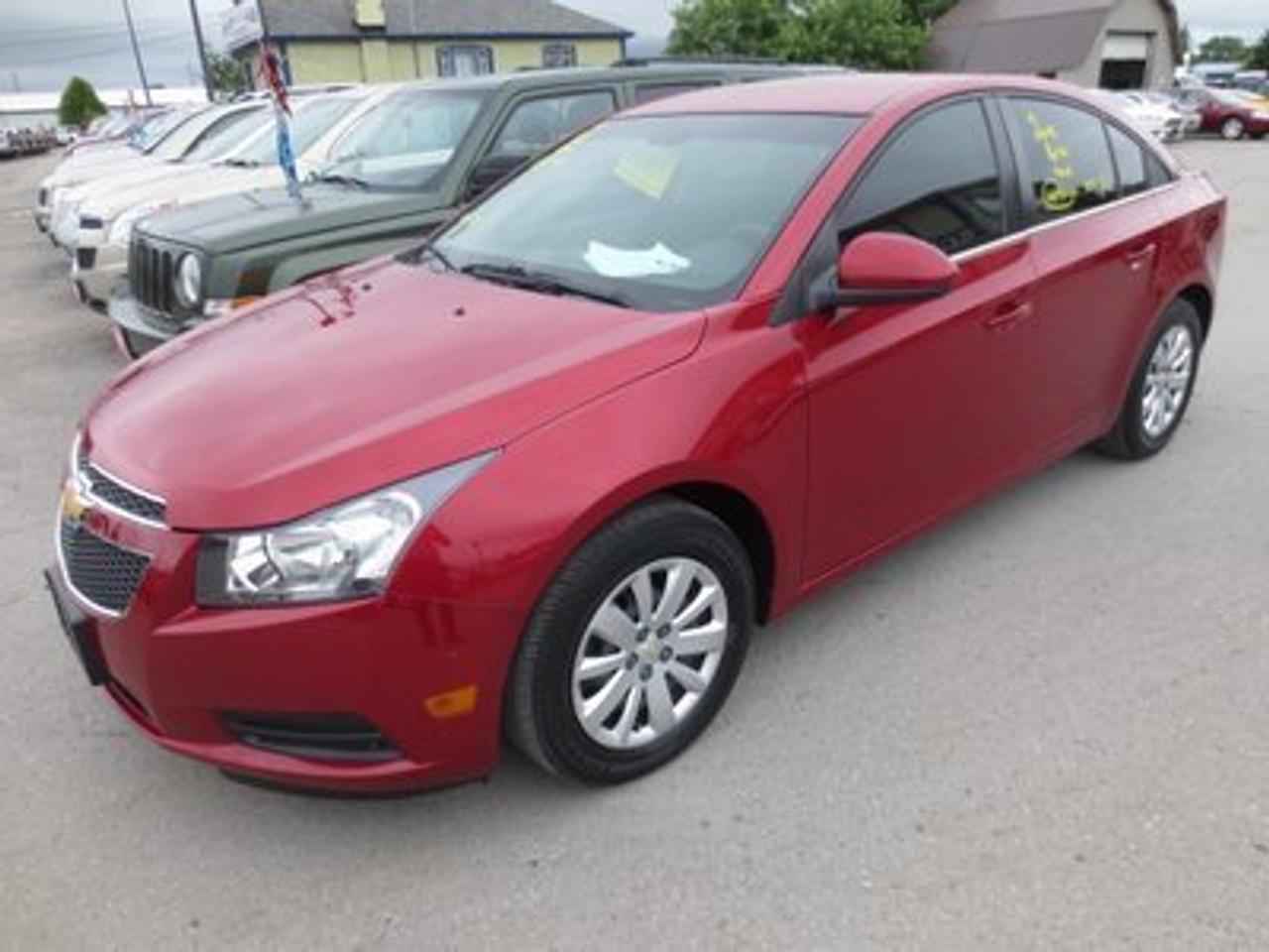 2011 Chevrolet Cruze FUEL EFFICIENT LT MODEL 5 PASSENGER ECO-TEC ENGINE.. KEYLESS.. CD/AUX INPUT..