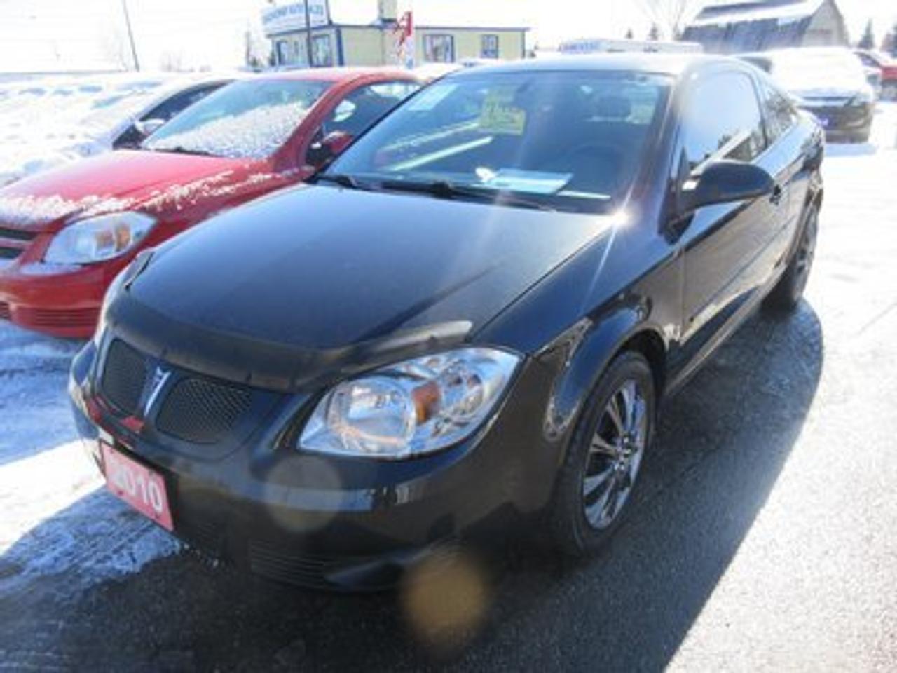 2010 Pontiac G5 FUEL EFFICIENT TWO-DOOR 5 PASSENGER SUNROOF.. AUX & USB INPUT.. KEYLESS..