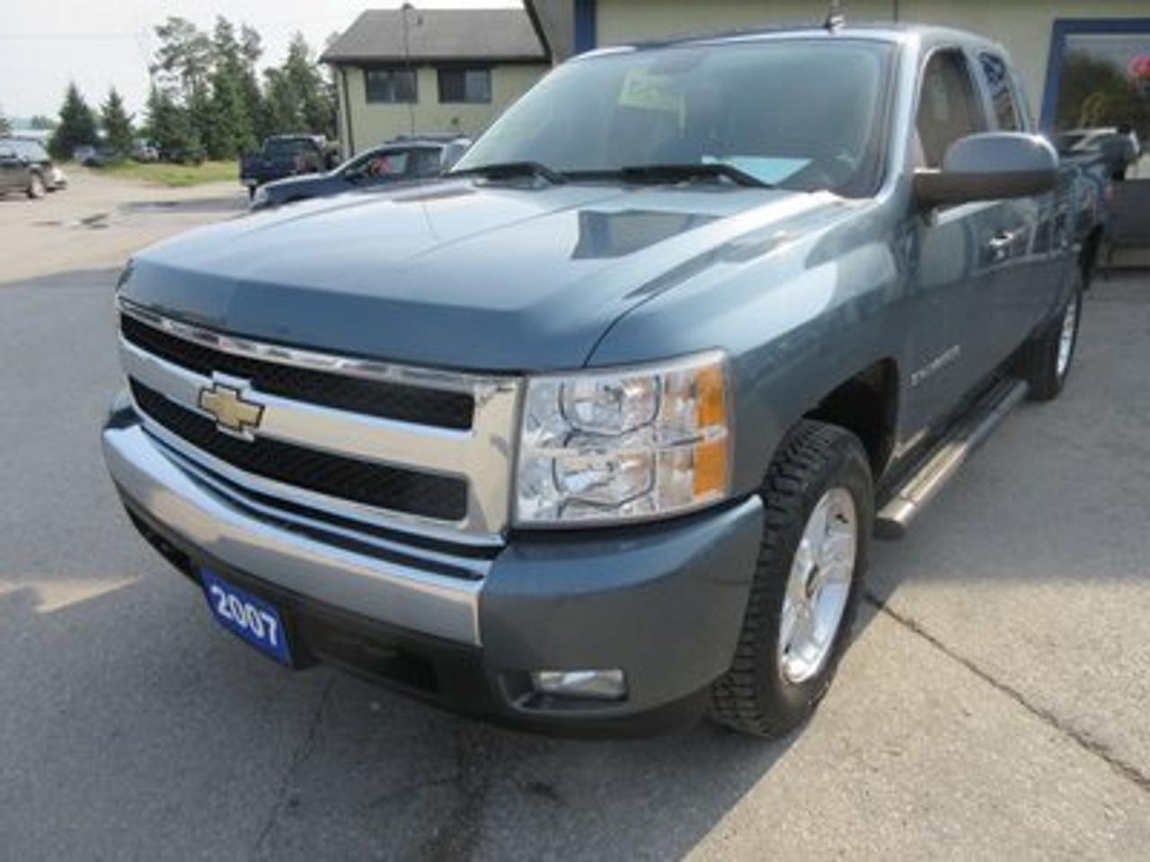 2007 Chevrolet Silverado 'LIKE NEW' LOADED LTZ MODEL 5 PASSENGER 4X4.. EXT-CAB.. SHORTY.. LEATHER..