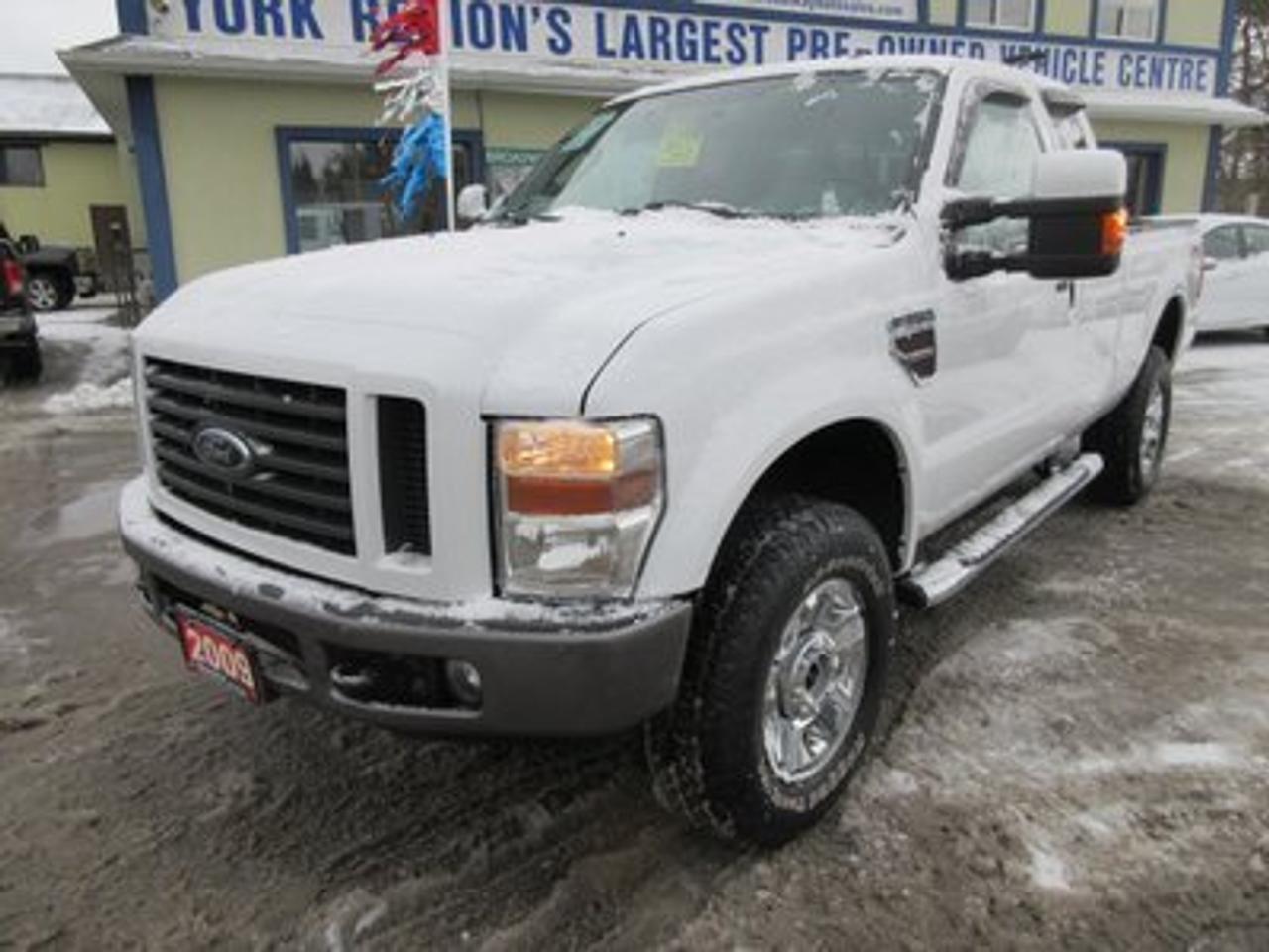 2009 Ford F-350 1 TON - DIESEL WORK READY XLT MODEL 5 PASSENGER 4X4.. EXT-CAB.. SHORT BOX..
