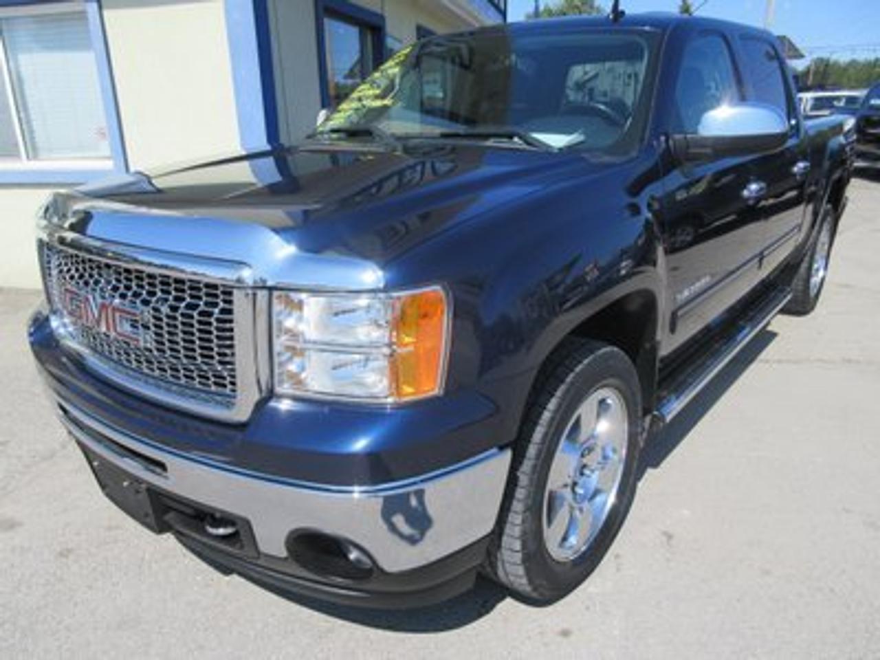 2010 GMC Sierra POWER EQUIPPED SLE MODEL 6 PASSENGER 4X4.. CREW.. SHORTY.. POWER MIRRORS..