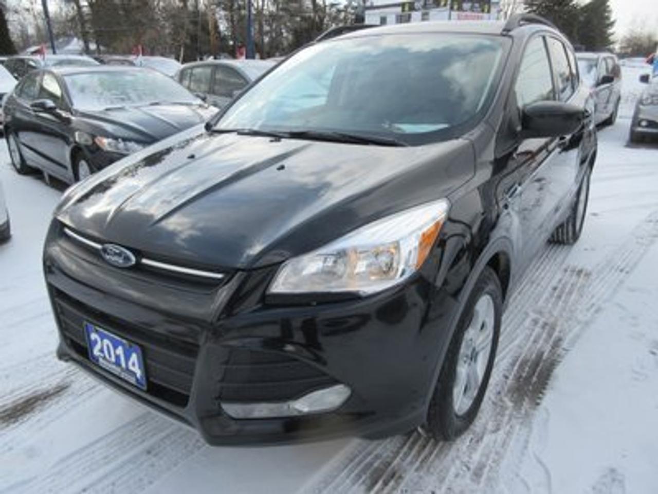 2014 Ford Escape POWER EQUIPPED SE MODEL 5 PASSENGER 4-WHEEL DRIVE.. 2.0L -  ECO-BOOST ENGINE..