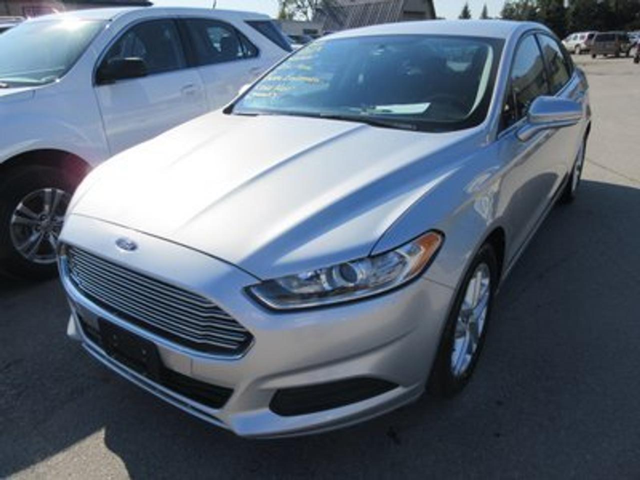 2013 Ford Fusion FUEL EFFICIENT SE MODEL 5 PASSENGER SYNC TECHNOLOGY.. KEYLESS.. BLUETOOTH..