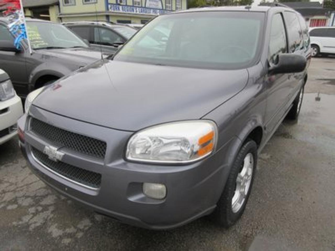 2007 Chevrolet Uplander LOADED FAMILY MOVER 7 PASSENGER CAPTAINS.. POWER WINDOWS.. CD/AUX INPUT..