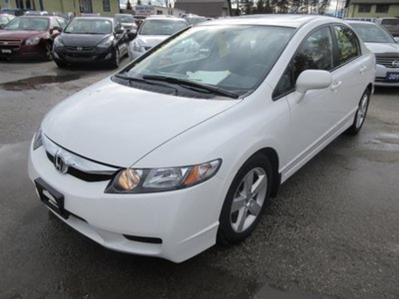 2011 Honda Civic FUEL EFFICIENT LX-S MODEL 5 PASSENGER I-VTEC ENGINE.. POWER SUNROOF..