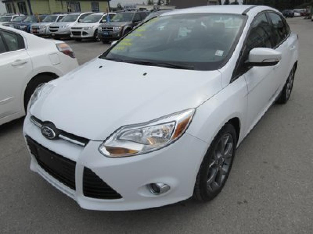 Used 2014 Ford Focus FUEL EFFICIENT SE MODEL 5 PASSENGER SYNC TECHNOLOGY.. KEYLESS.. FACTORY WARRANTY.. for sale in Bradford, ON