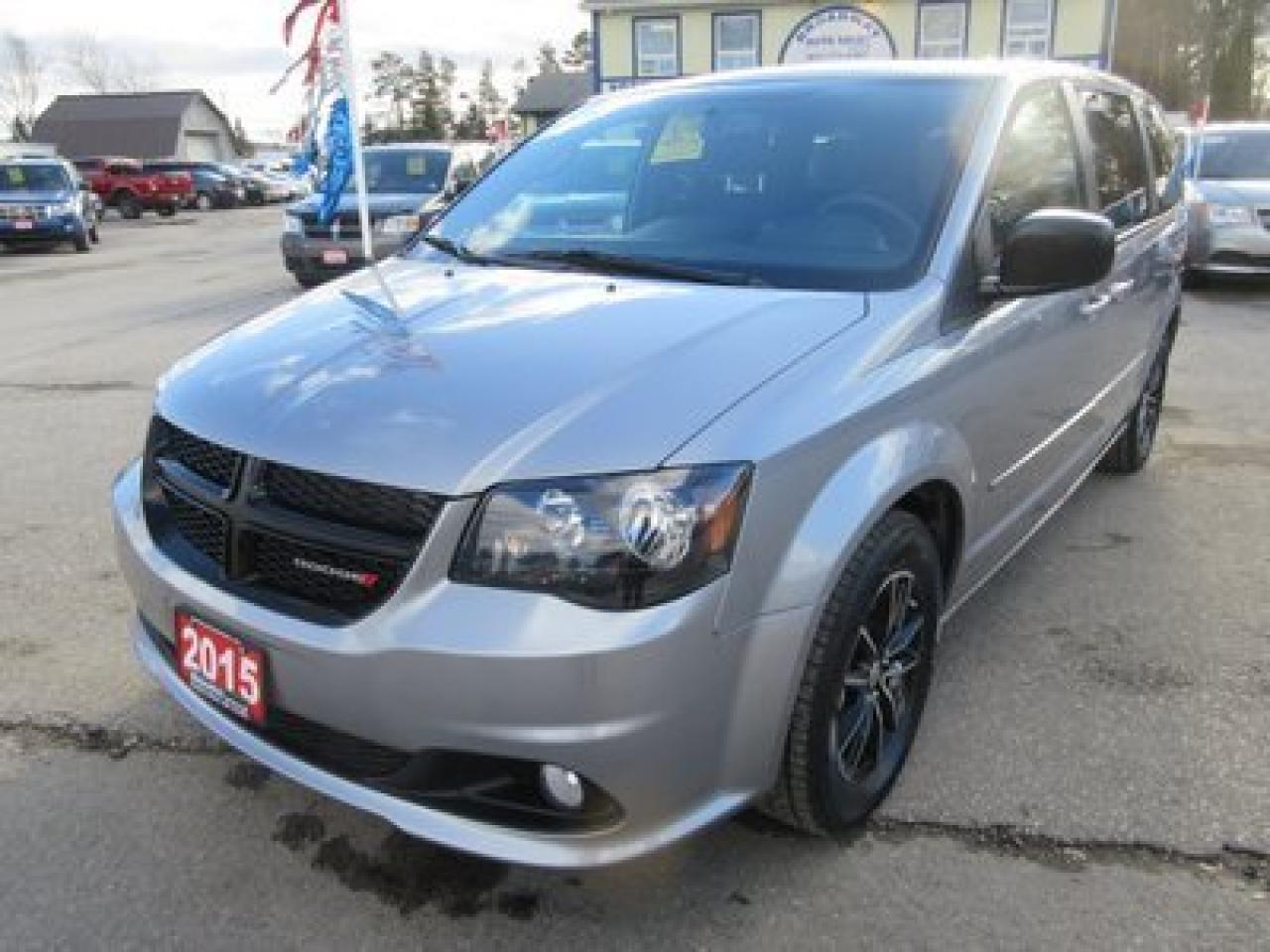 Used 2015 Dodge Grand Caravan LOADED SE MODEL 7 PASSENGER STOW-N-GO.. CAPTAINS.. POWER WINDOWS.. for sale in Bradford, ON