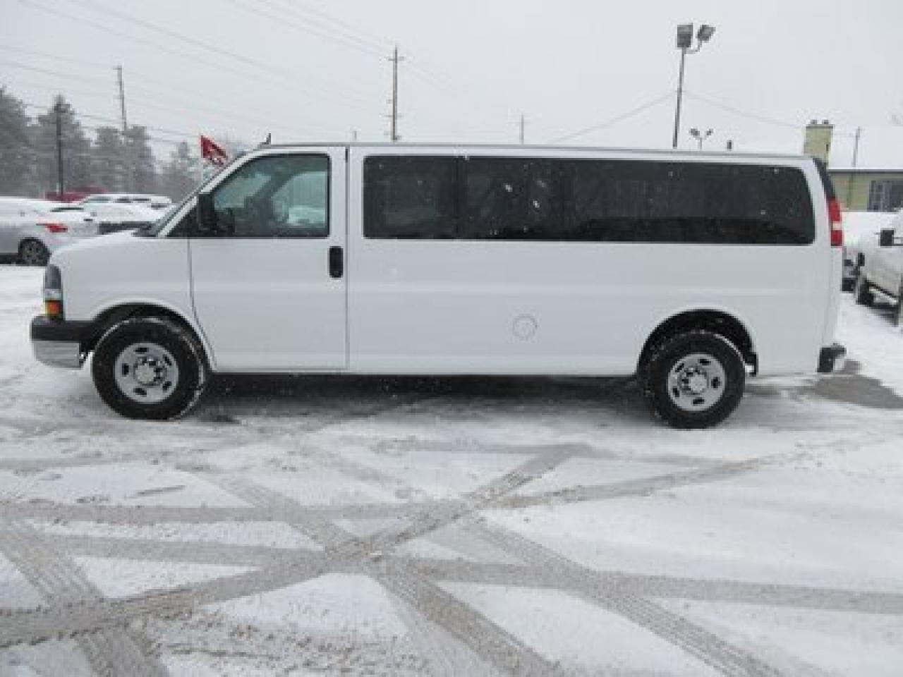 636790