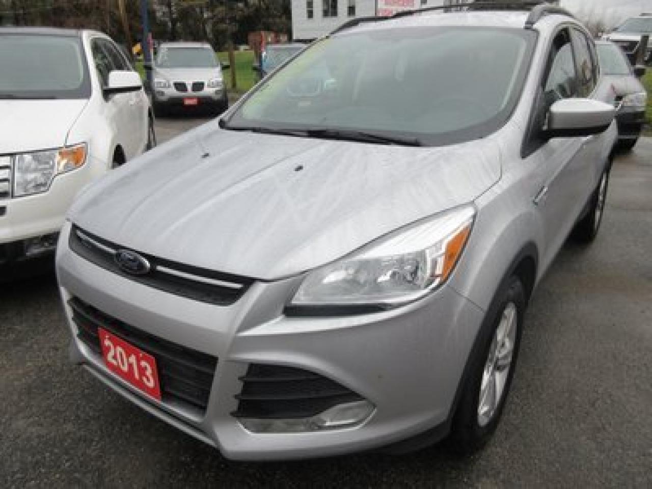 Used 2013 Ford Escape asdf for sale in Bradford, ON