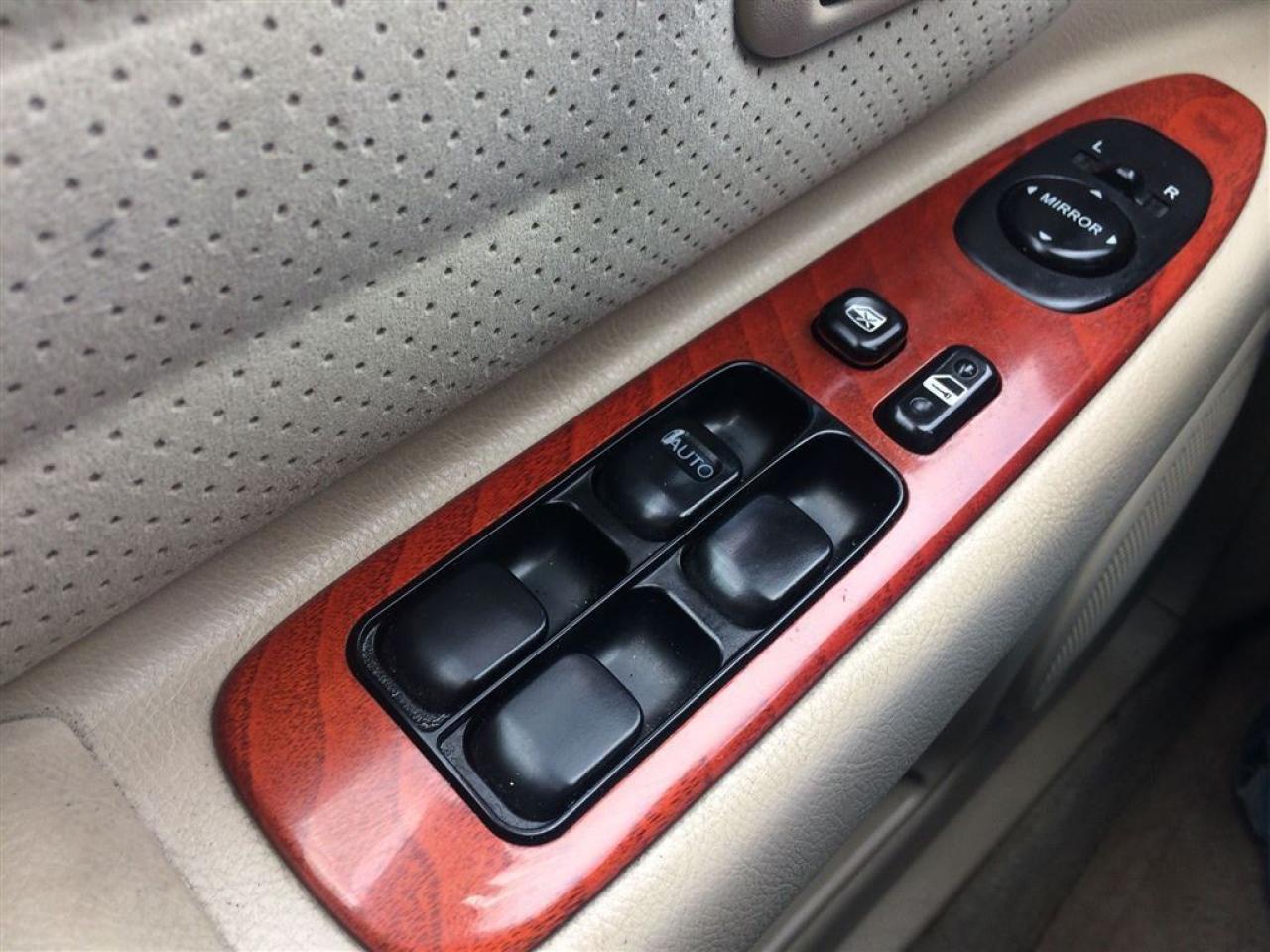 636916