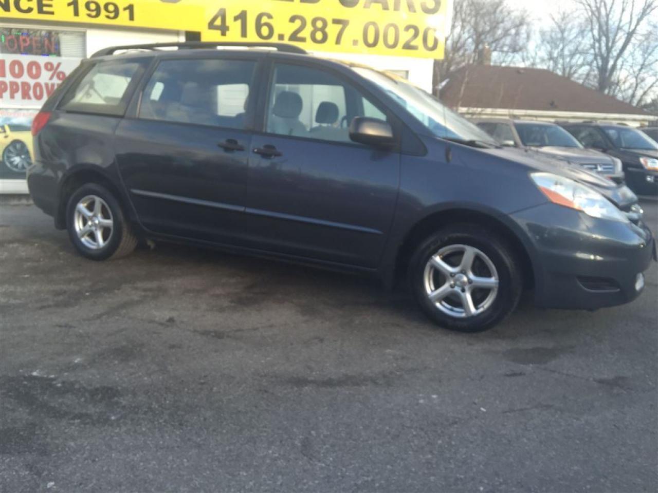 Used 2007 Toyota Sienna CE / CAPTAIN SEATS / LOADED / ALLOYS for sale in Scarborough, ON