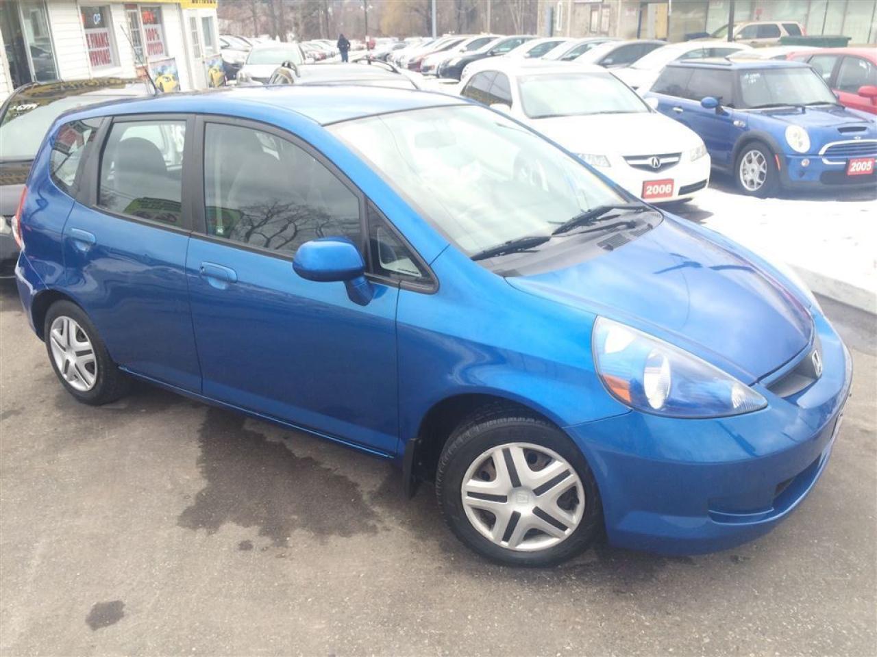 Used 2007 Honda Fit LX / AUTOAIR / LOADED / CLEAN for sale in Scarborough, ON