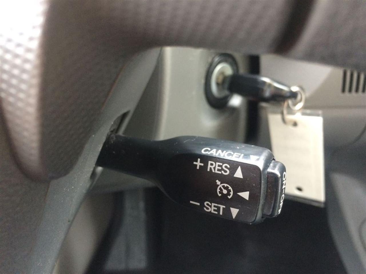 637008