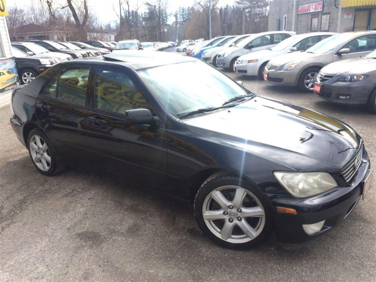 Used 2001 Lexus IS 300 AUTO / LEATHER / ROOF / ALLOYS for sale in Scarborough, ON