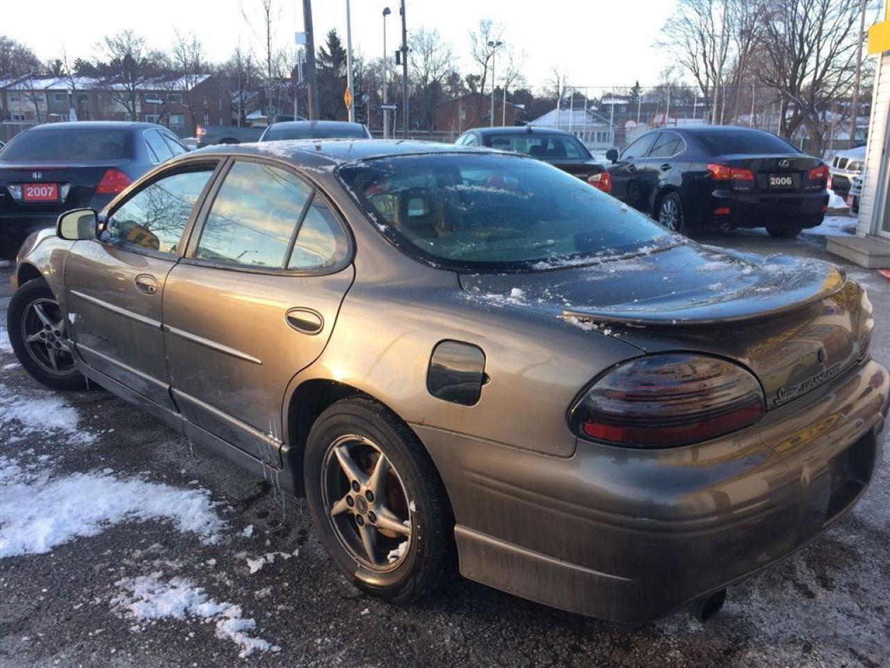 637038