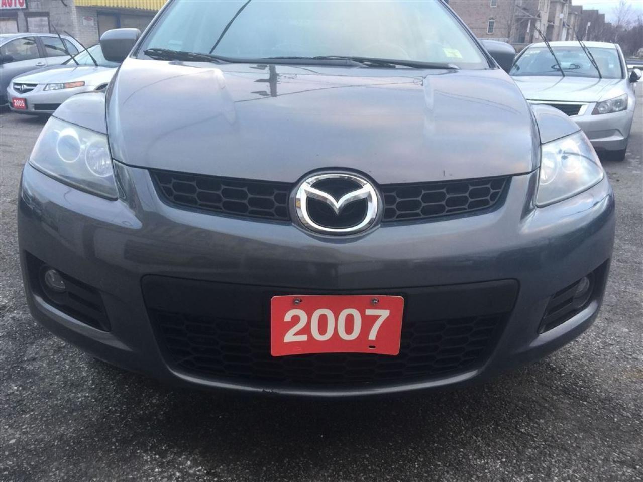 637047