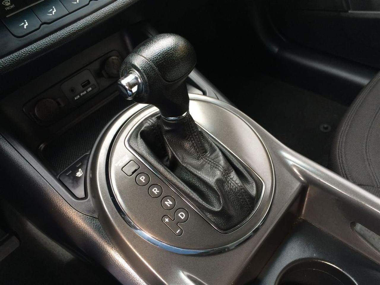 637078