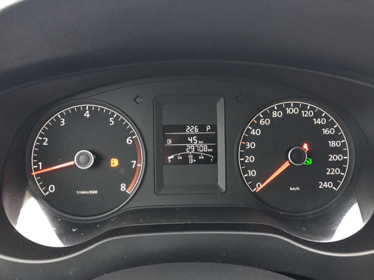 637142