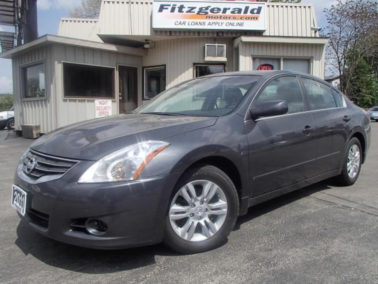 Used 2011 Nissan Altima 2.5 Special Edition for sale in Halton Hills, ON