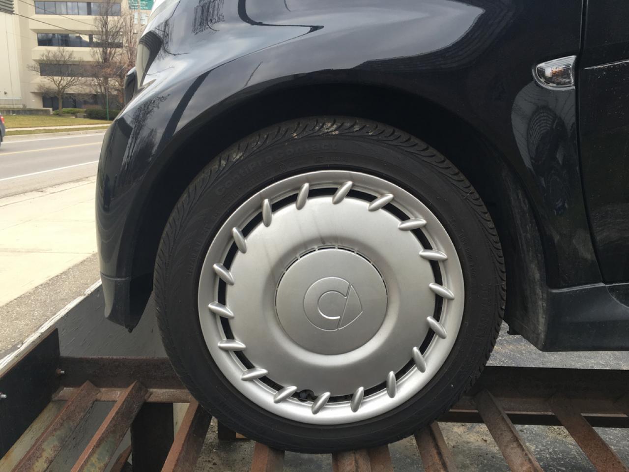637152