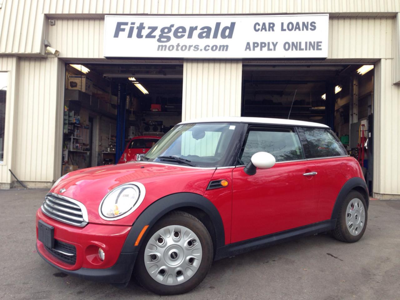 Used 2011 Mini Cooper Base | Panoramic Roof | Leather | for sale in Halton Hills, ON