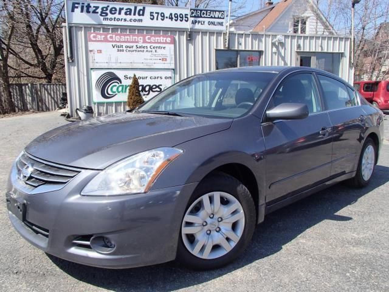 Used 2012 Nissan Altima 2.5 S | Privacy Glass | Heated Side Mirrors | for sale in Halton Hills, ON
