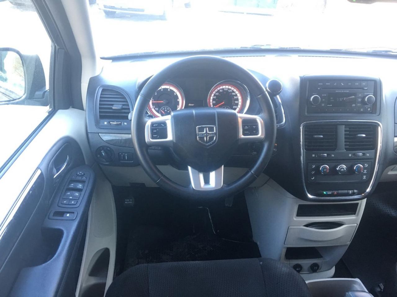 637182