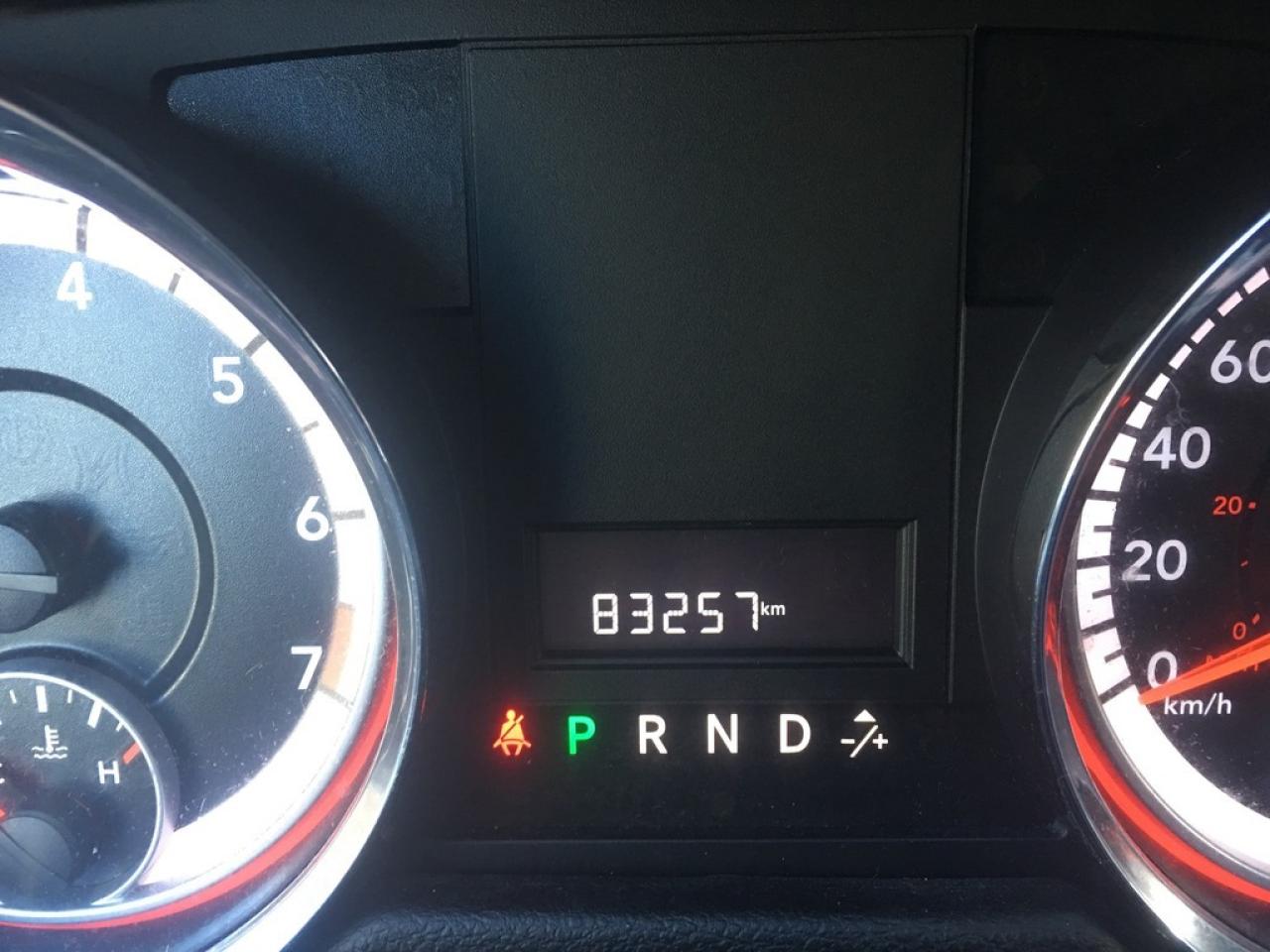 637182