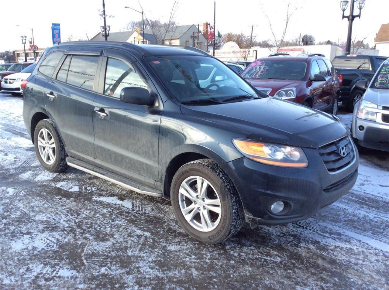 Used 2010 Hyundai Santa Fe Limited *Must See** for sale in Edmonton, AB