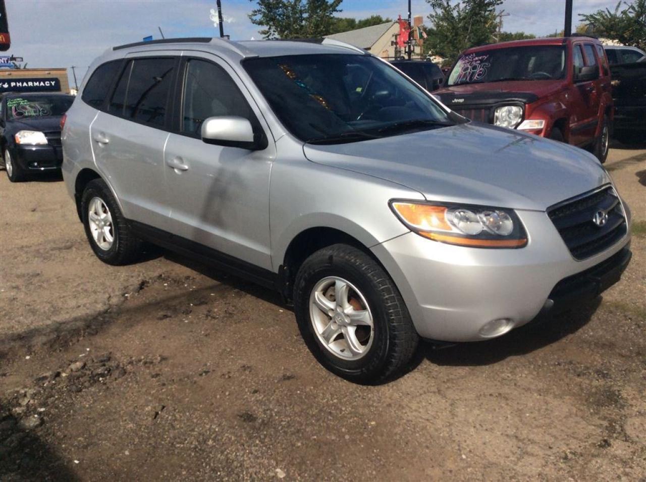 Used 2008 Hyundai Santa Fe GLS 5-Pass FINANCE AVAILABLE for sale in Edmonton, AB