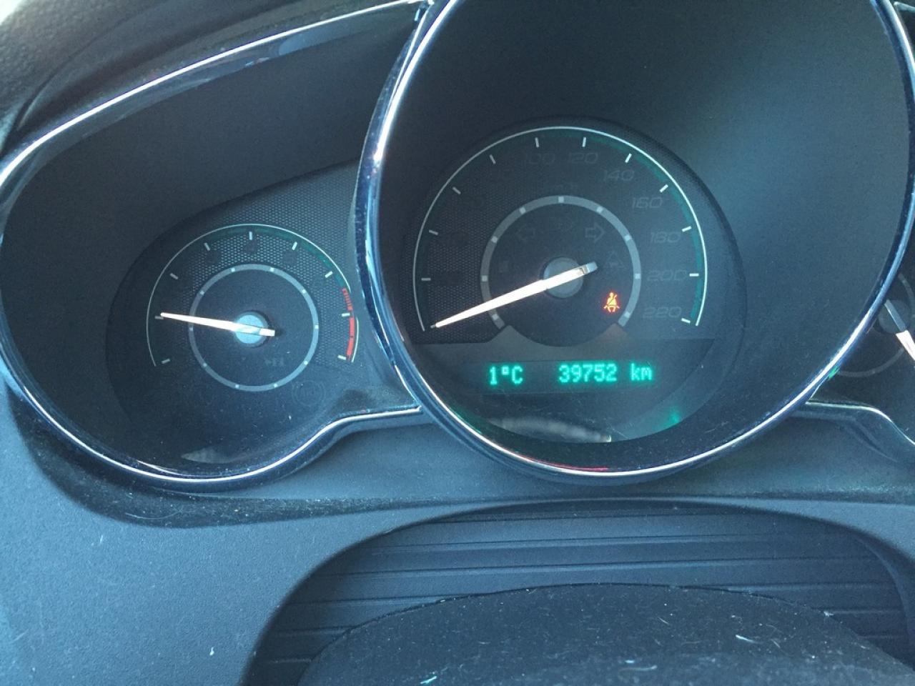 637306