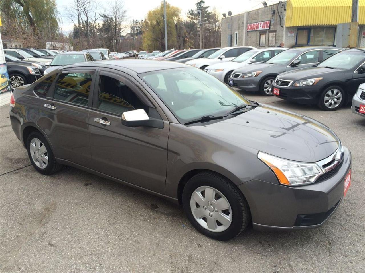 Used 2009 Ford Focus SE / AUTOAIR / LOADED / I OWNER for sale in North York, ON