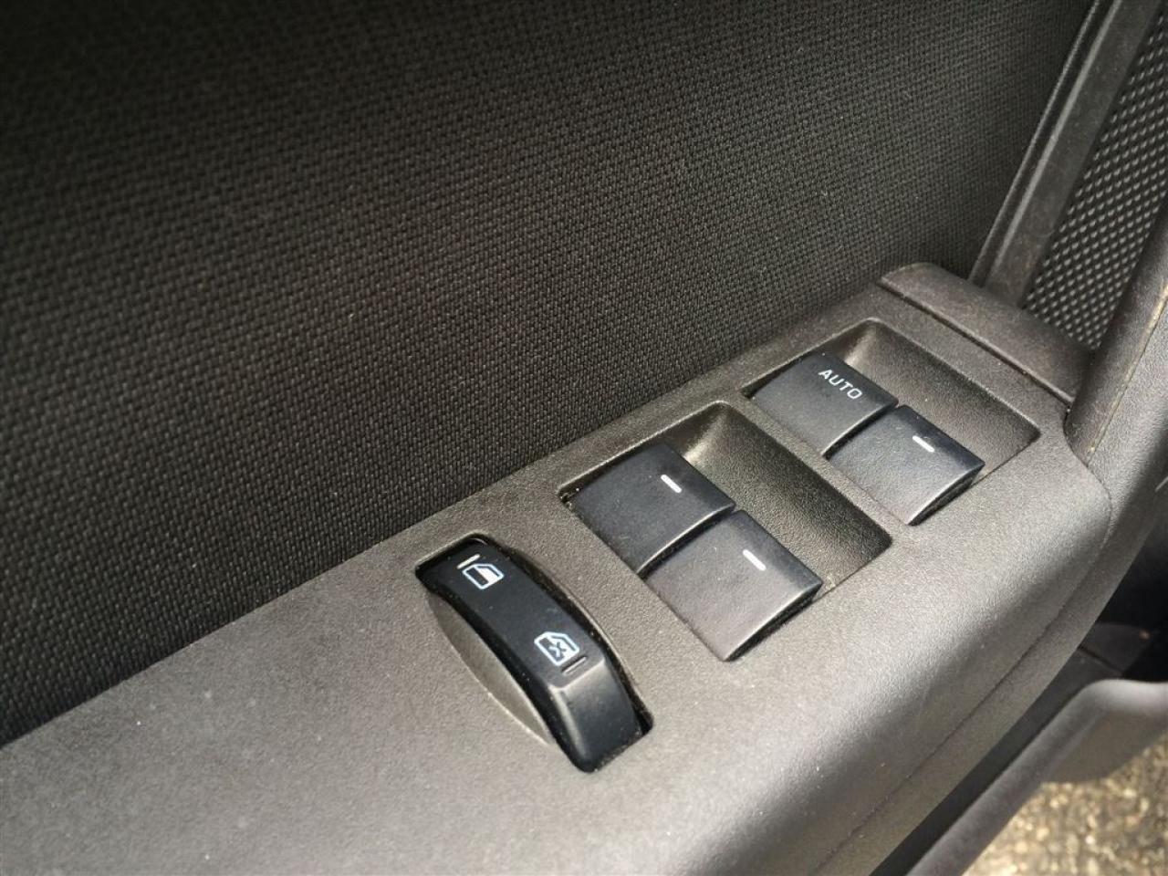 637310