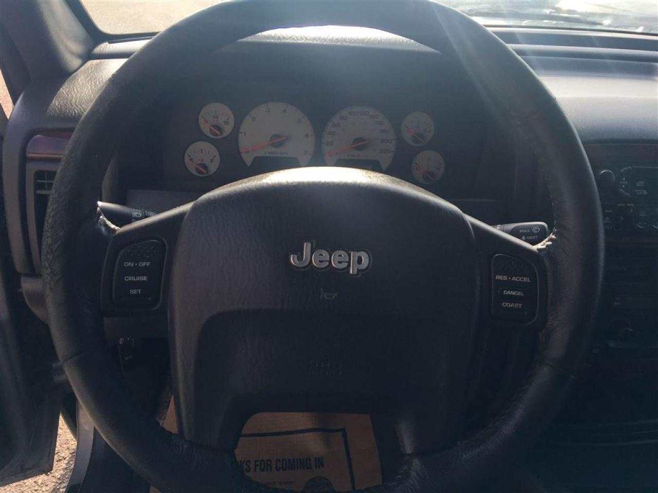 637343