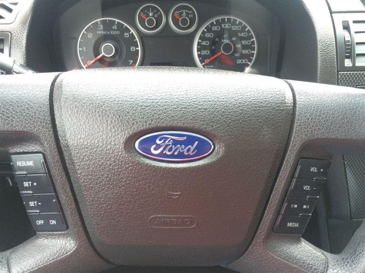 637353