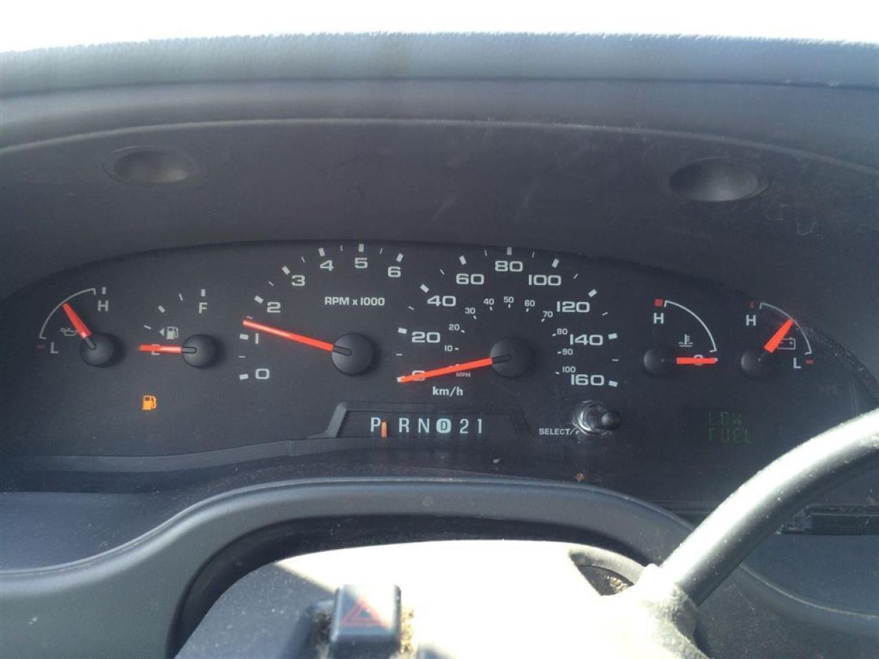 637383
