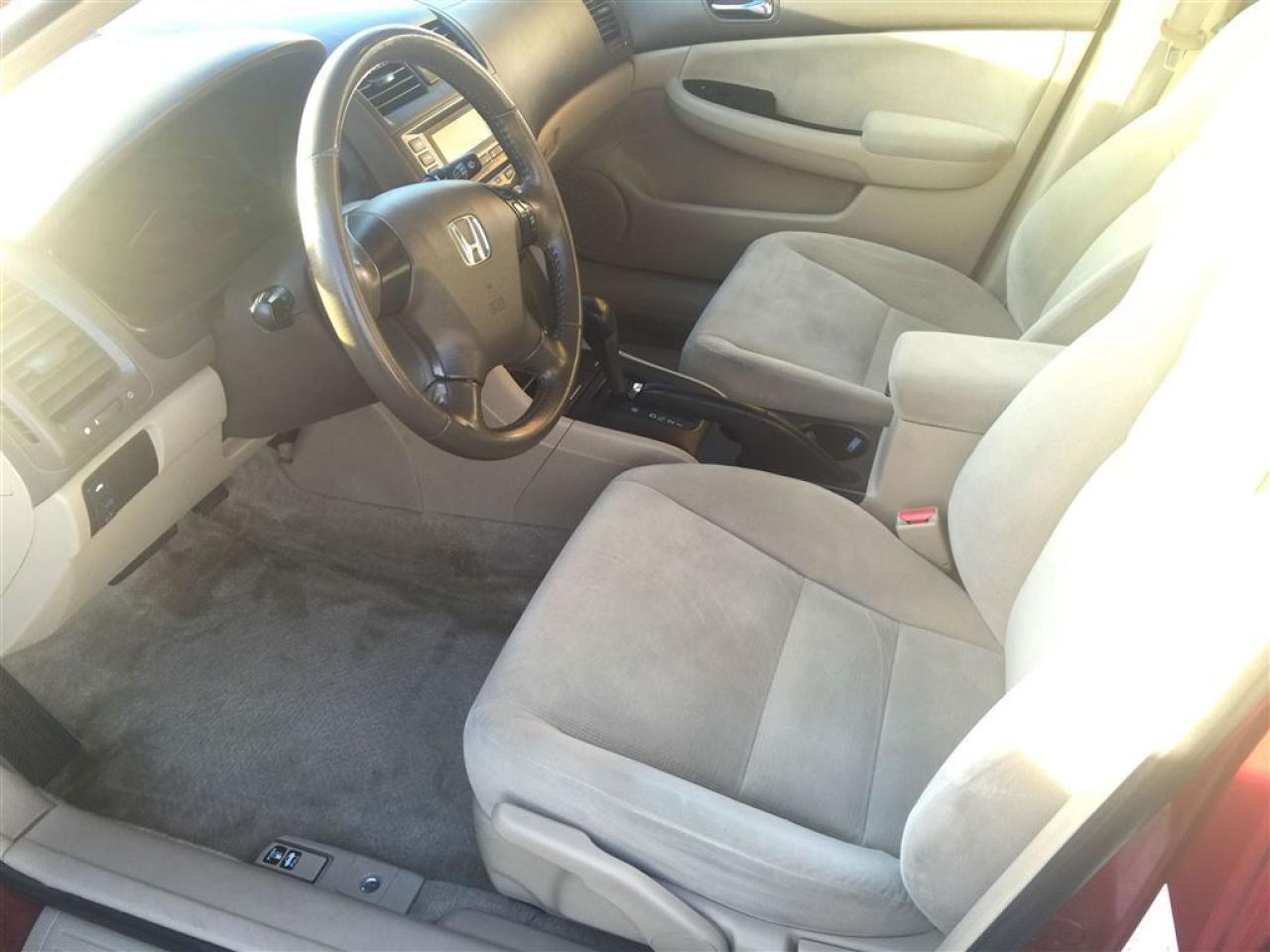 Used 2006 Honda Accord SE / AUTOAIR / PWR ROOF / LOADED / ALLOYS for sale in North York, ON