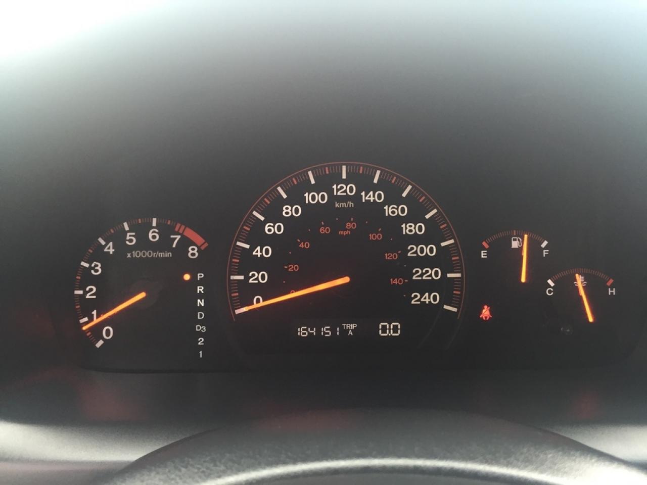 637402