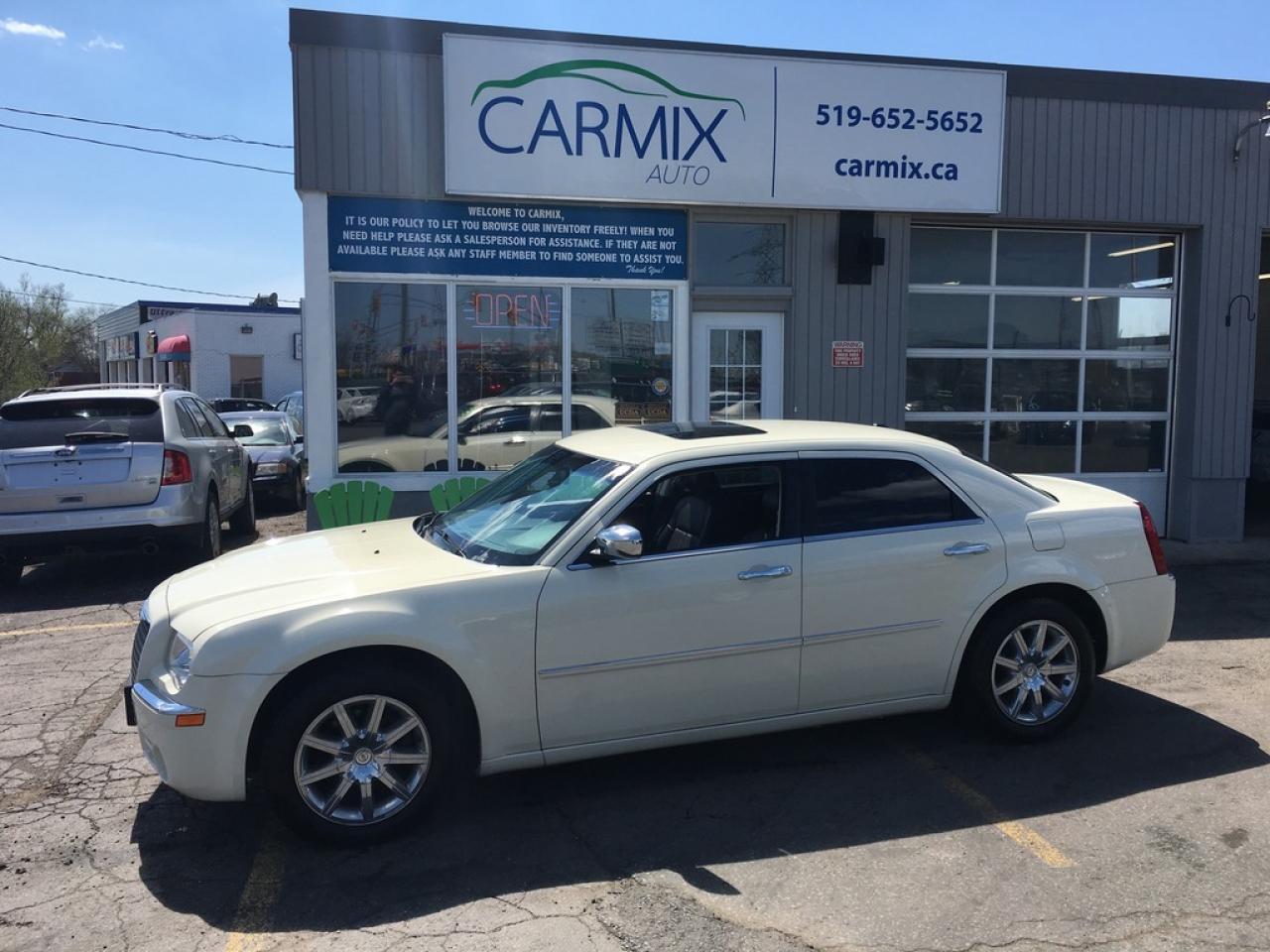 Used 2009 Chrysler 300 LIMITED for sale in London, ON