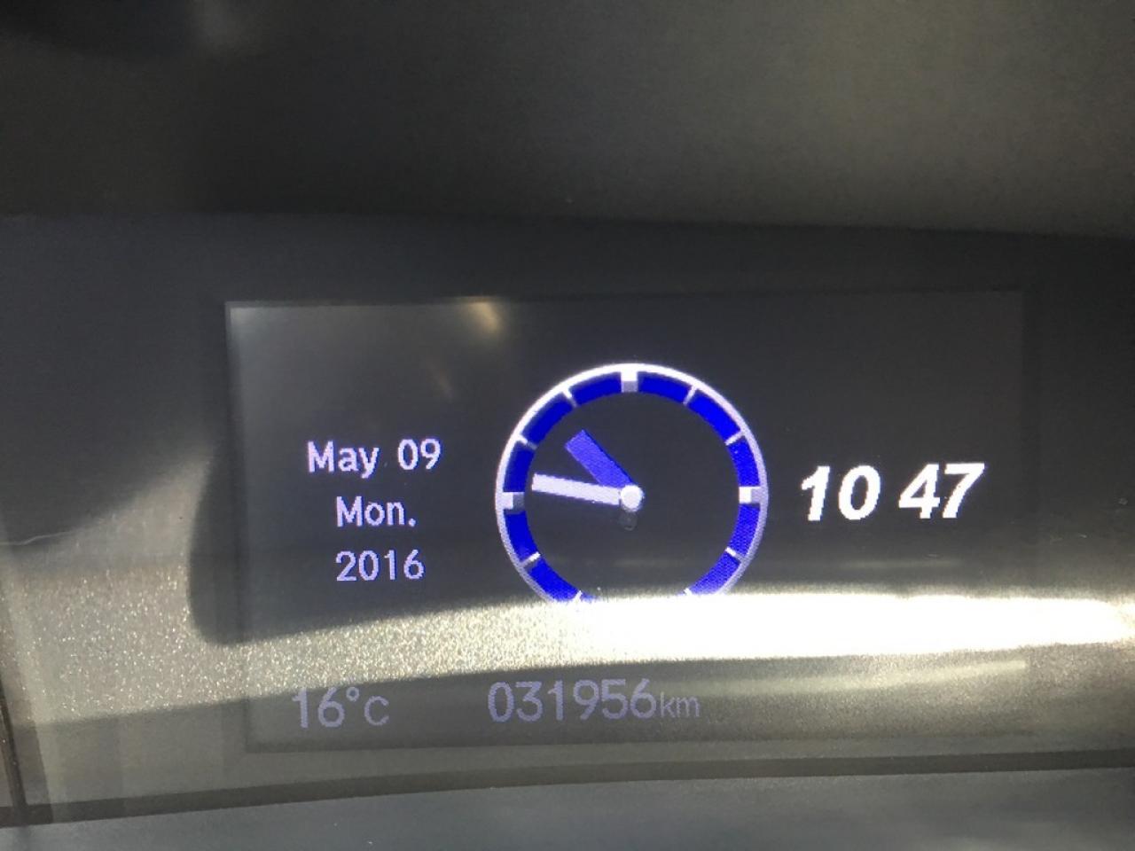 637463