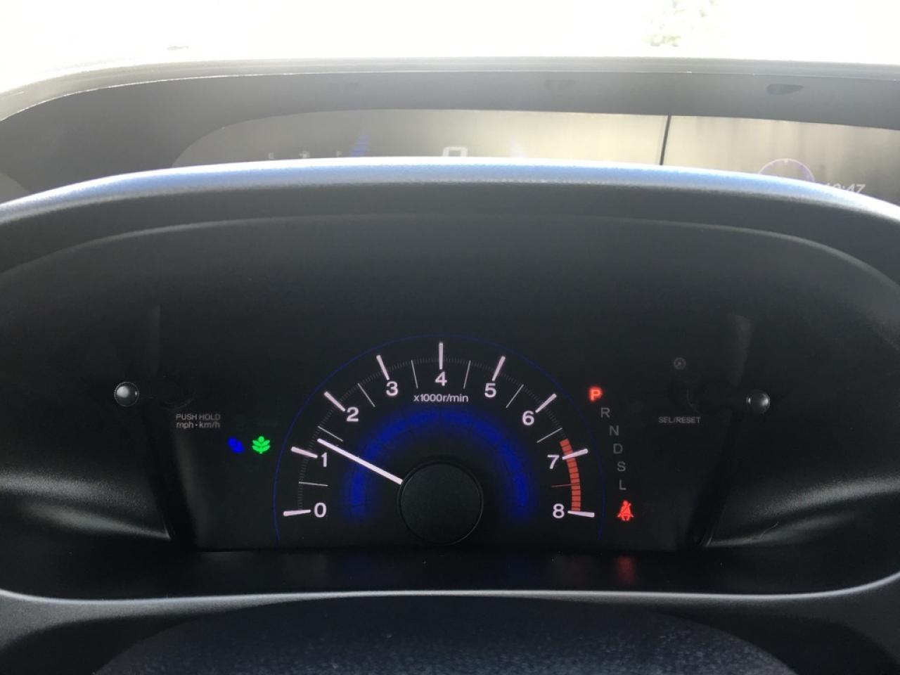 637463