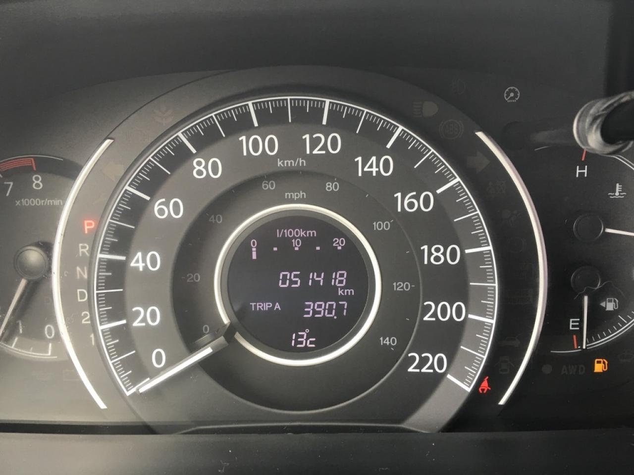637477