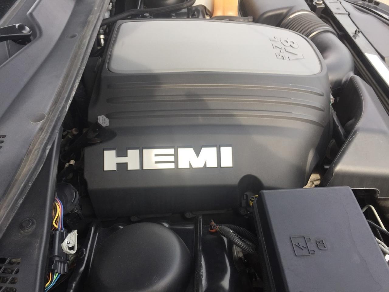 637618