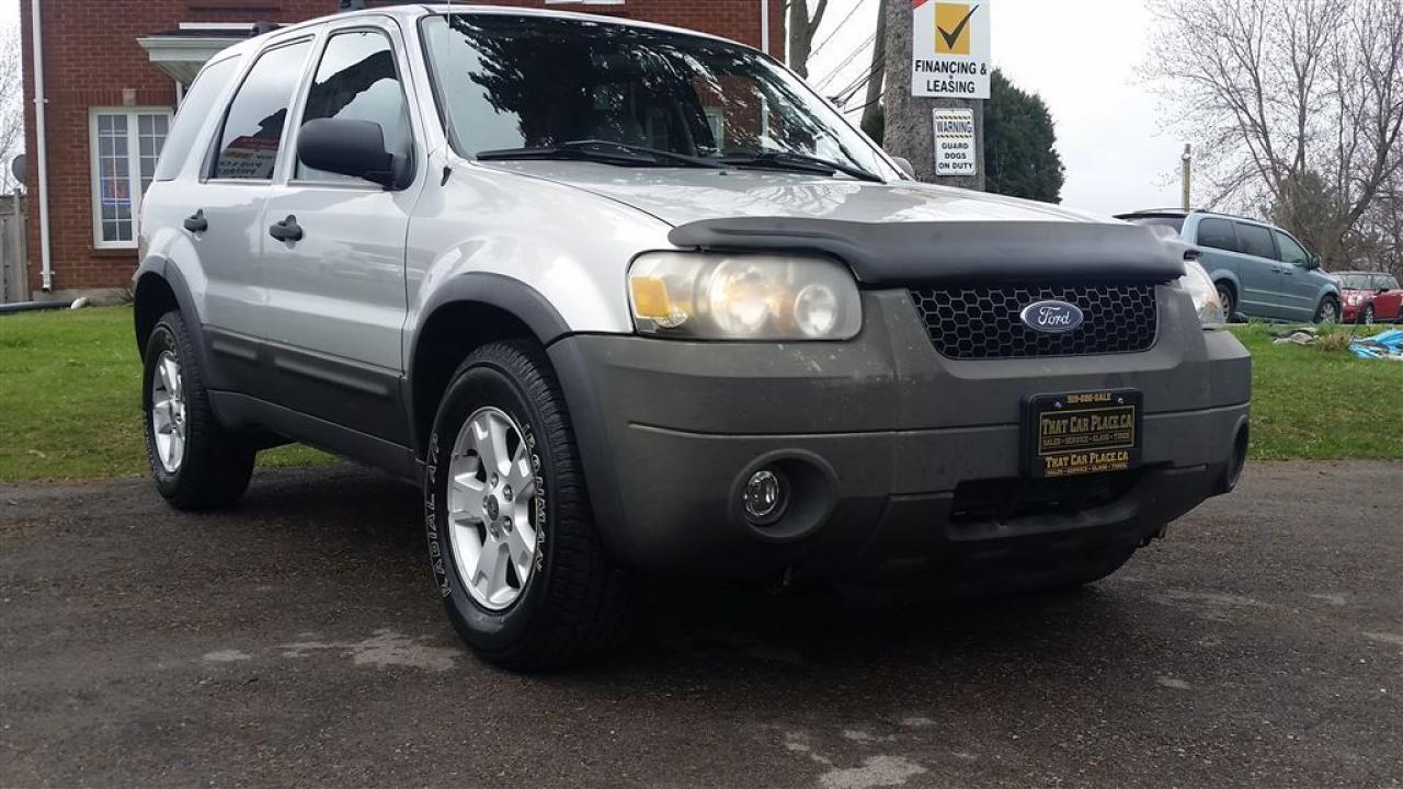 Used 2005 Ford Escape xlt- Alloys-Cruise-Tinted windows-Roof Rack for sale in London, ON